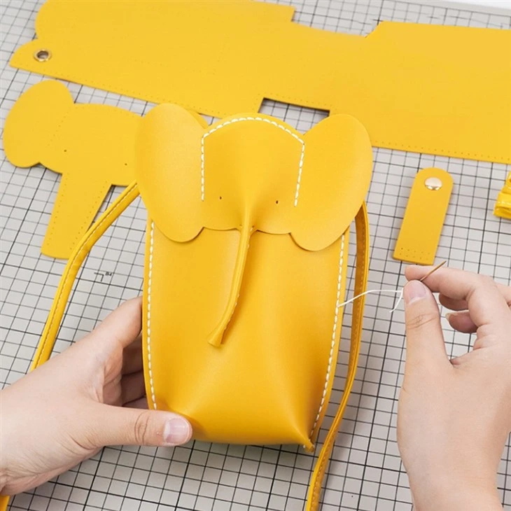 DIY Elephant Phone Bag